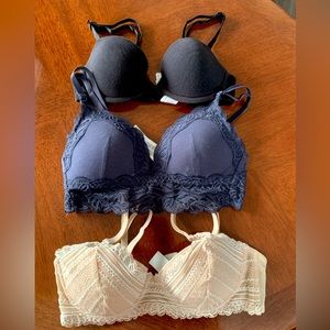 3 bundle bras Oysho